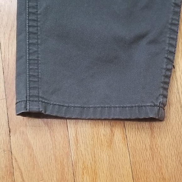 J Crew Stretch Cargo Capri Pant - Picture 7 of 7